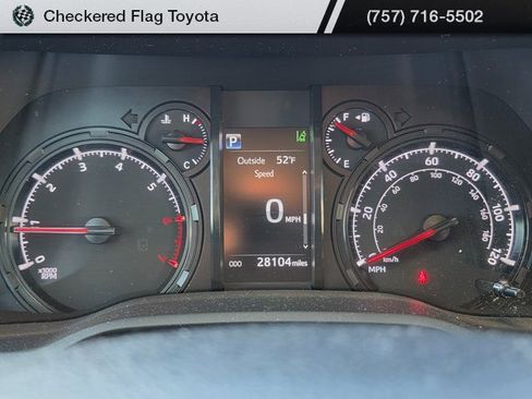 Used 2022 Toyota 4Runner SR5 Premium image 13