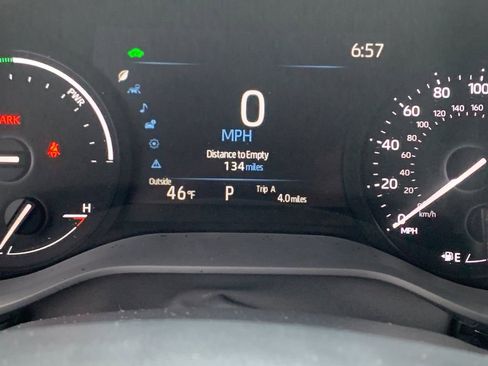 New 2026 Toyota Sienna XLE image 31