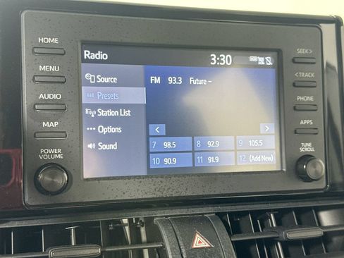 Used 2019 Toyota RAV4 XLE w/ Convenience Package FWD image 28