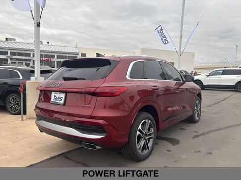 New 2025 Audi Q5 Premium image 4
