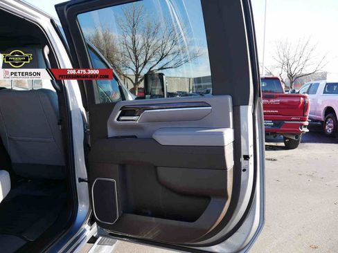 Used 2025 Chevrolet Silverado 3500 LTZ w/ LTZ Plus Package image 27