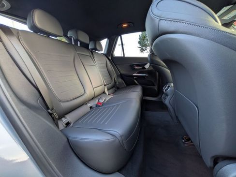 Certified 2025 Mercedes-Benz GLC 300 4MATIC image 19