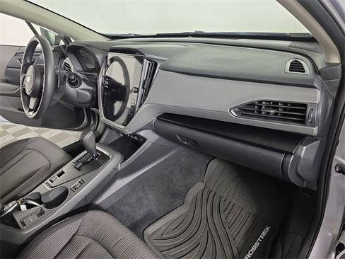 Certified 2024 Subaru Crosstrek 2.0i Premium image 19