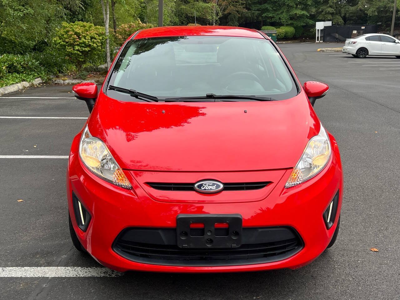 Used 2013 Ford Fiesta SE FWD image 8