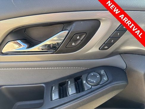 Used 2018 Chevrolet Traverse Premier w/ Driver Confidence II Package image 14