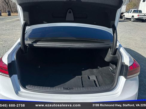 Used 2018 Genesis G80 3.3T Sport image 11