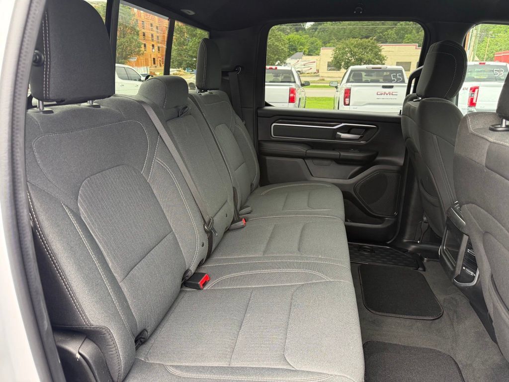 Used 2023 RAM 1500 Big Horn AWD/4WD image 14