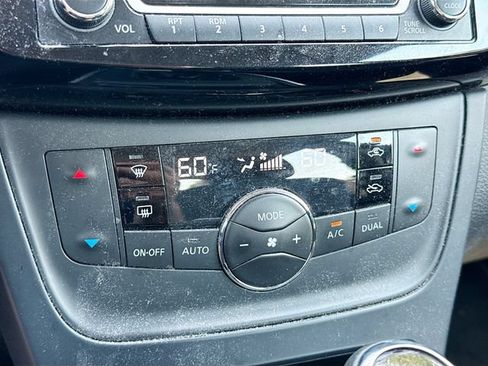 Used 2018 Nissan Sentra SV FWD image 20