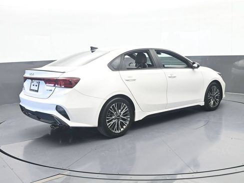 Used 2024 Kia Forte GT-Line w/ GT-Line Premium Package FWD image 6