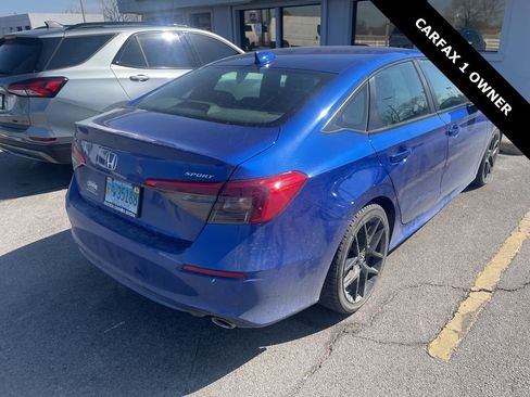 Used 2022 Honda Civic Sport image 2