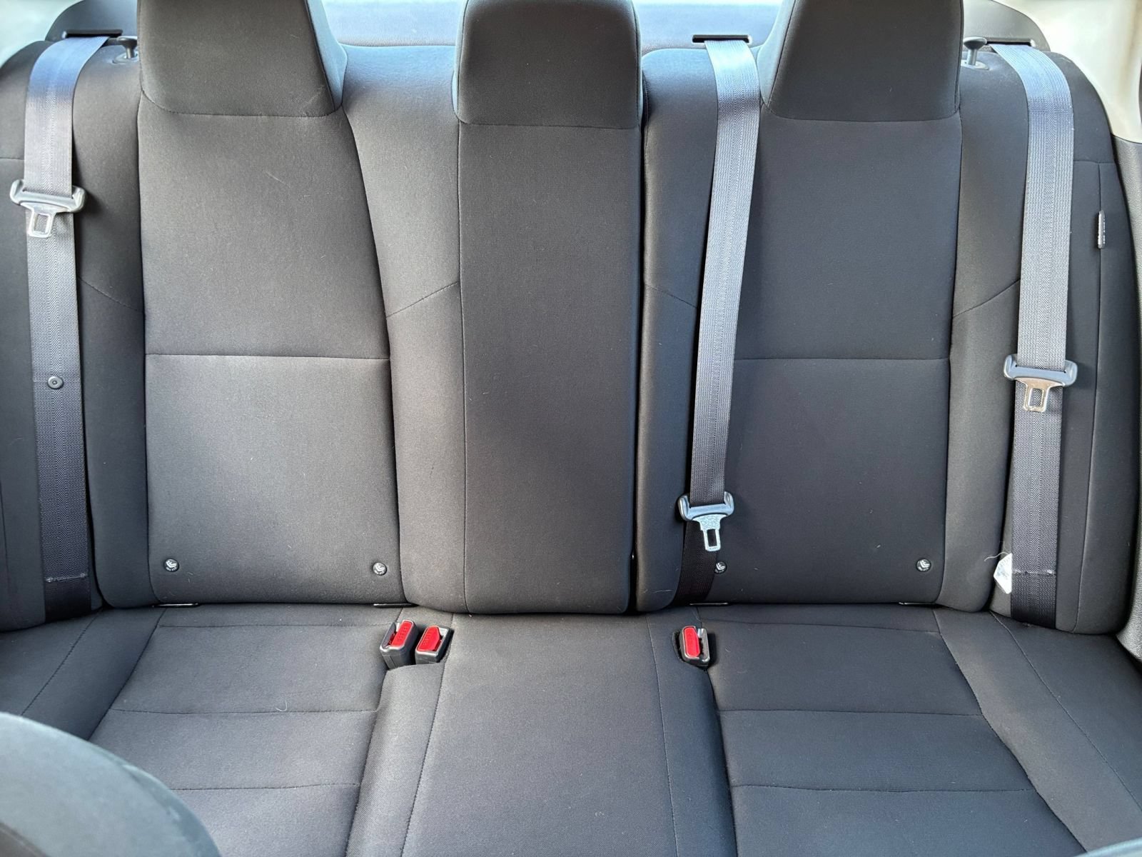 Used 2025 Nissan Sentra S FWD image 35