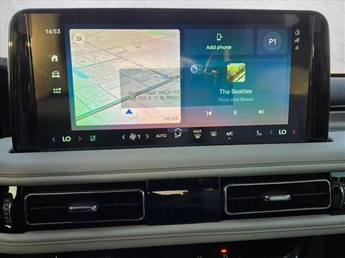 New 2026 Lincoln Aviator 2WD image 11