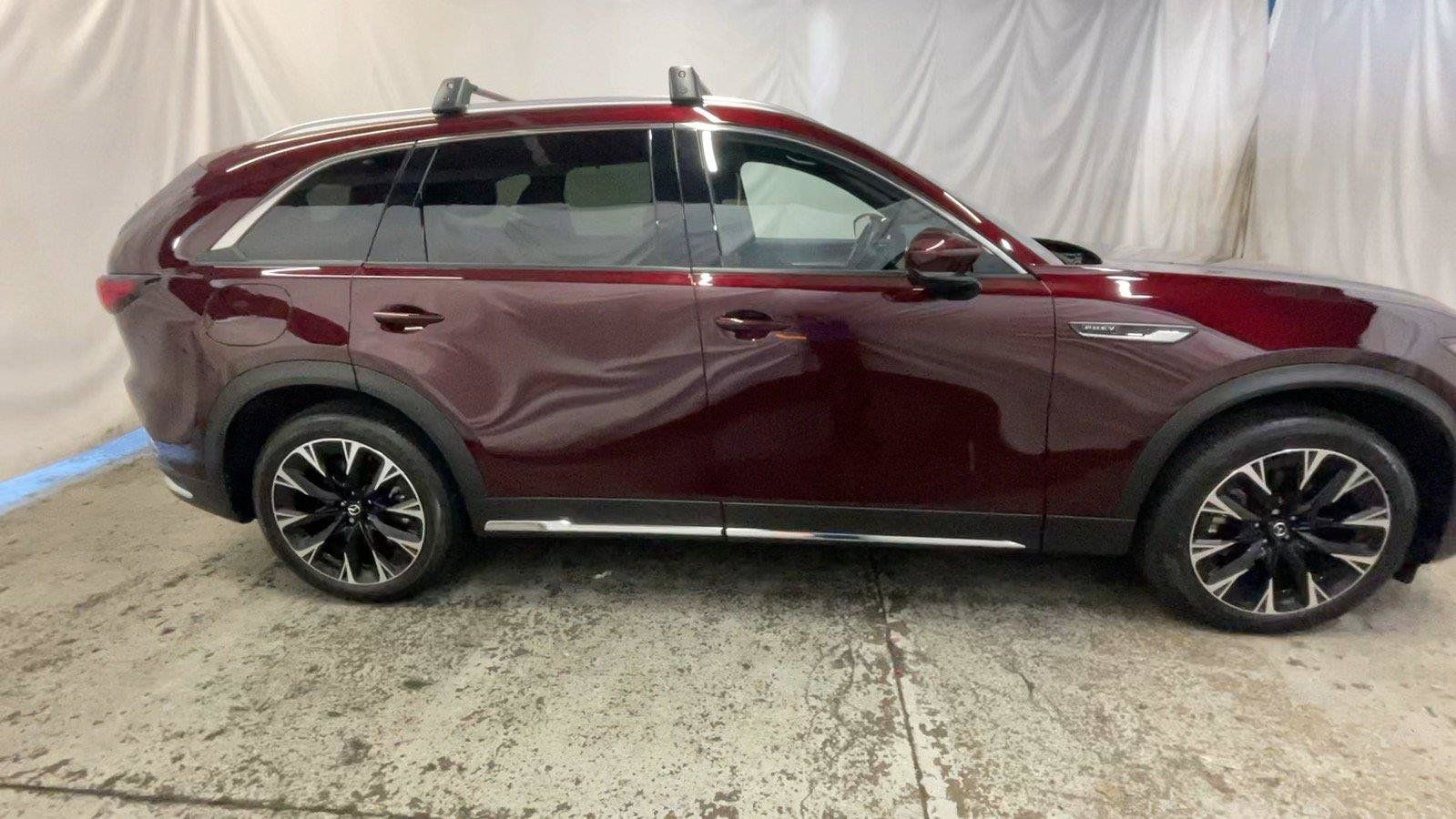 Used 2025 MAZDA CX-90 Plug-In Hybrid w/ Premium Plus AWD/4WD image 5