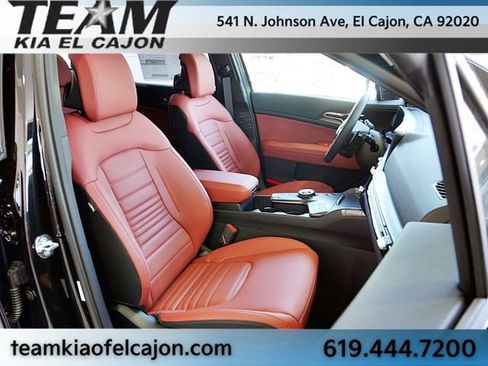 New 2026 Kia Sportage SX Prestige AWD/4WD image 15
