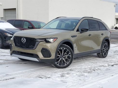 Used 2025 MAZDA CX-70 Plug-In Hybrid w/ Premium Pkg image 36