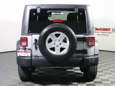 Used 2014 Jeep Wrangler Unlimited Sport w/ Quick Order Package 24S AWD/4WD image 6