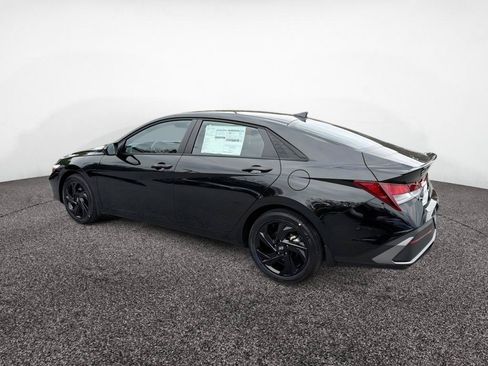 New 2026 Hyundai Elantra Sport FWD image 6
