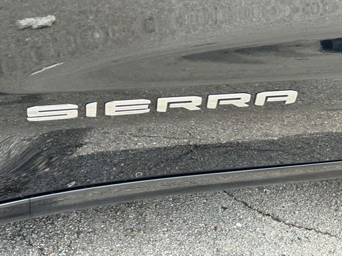 Used 2026 GMC Sierra 1500 SLT RWD image 17