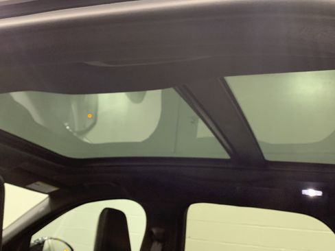 New 2026 Jaguar F-PACE R-Dynamic S image 15