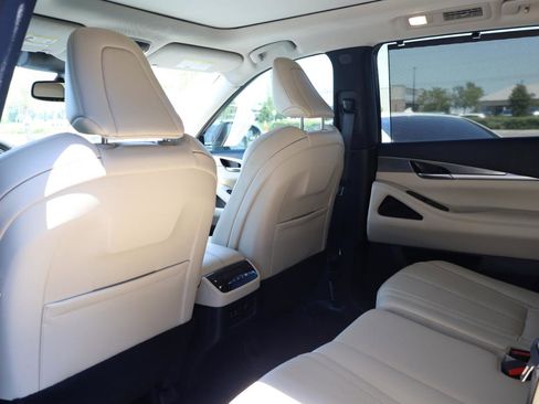 Used 2022 INFINITI QX60 Luxe w/ Cargo Package FWD image 14