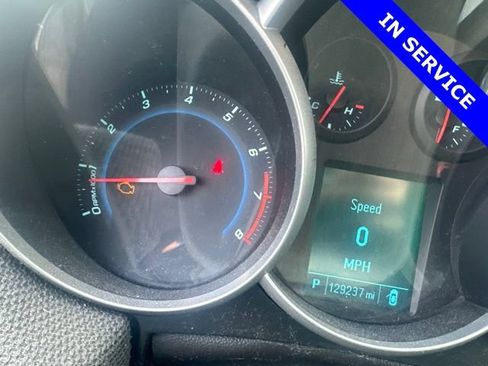Used 2012 Chevrolet Cruze LT FWD image 9