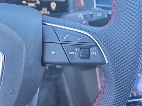 New 2026 Audi SQ7 Prestige image 21