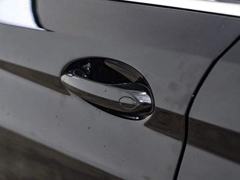 Used 2023 BMW 530e RWD image 39