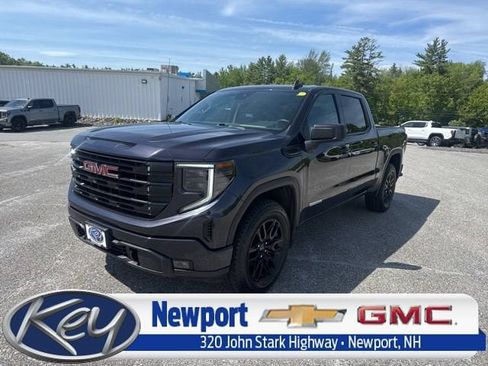 Used 2023 GMC Sierra 1500 Elevation AWD/4WD image 1