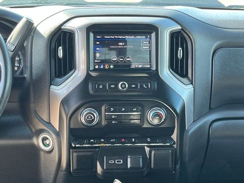 Used 2024 Chevrolet Silverado 1500 Custom Trail Boss image 20