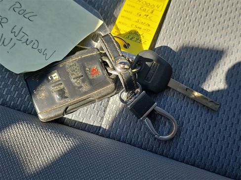 Used 2018 GMC Sierra 2500 4x4 Crew Cab w/ Sierra Convenience Package image 35