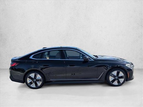 Certified 2023 BMW i4 eDrive35 RWD image 4