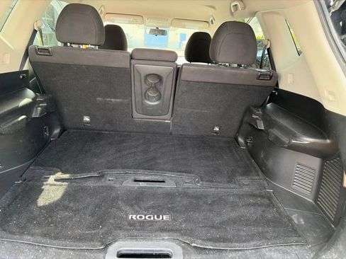 Used 2016 Nissan Rogue SV AWD/4WD image 28
