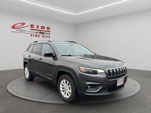 Used 2022 Jeep Cherokee Latitude Lux image 9