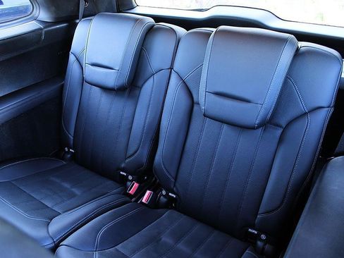 Used 2018 Mercedes-Benz GLS 450 4MATIC image 15