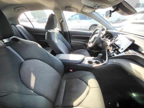 Used 2024 Toyota Camry LE FWD image 8