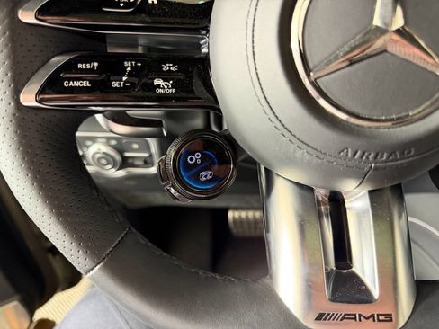Used 2025 Mercedes-Benz G 63 AMG 4MATIC image 34