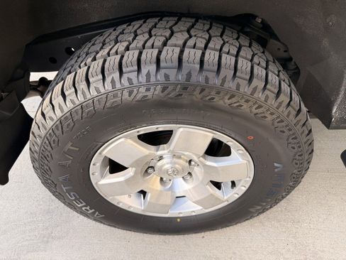 Used 2007 Toyota FJ Cruiser 4WD image 14