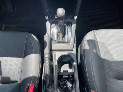 Used 2018 Subaru Forester 2.5i Touring AWD/4WD image 22