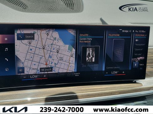 Used 2023 BMW X7 xDrive40i AWD/4WD image 31