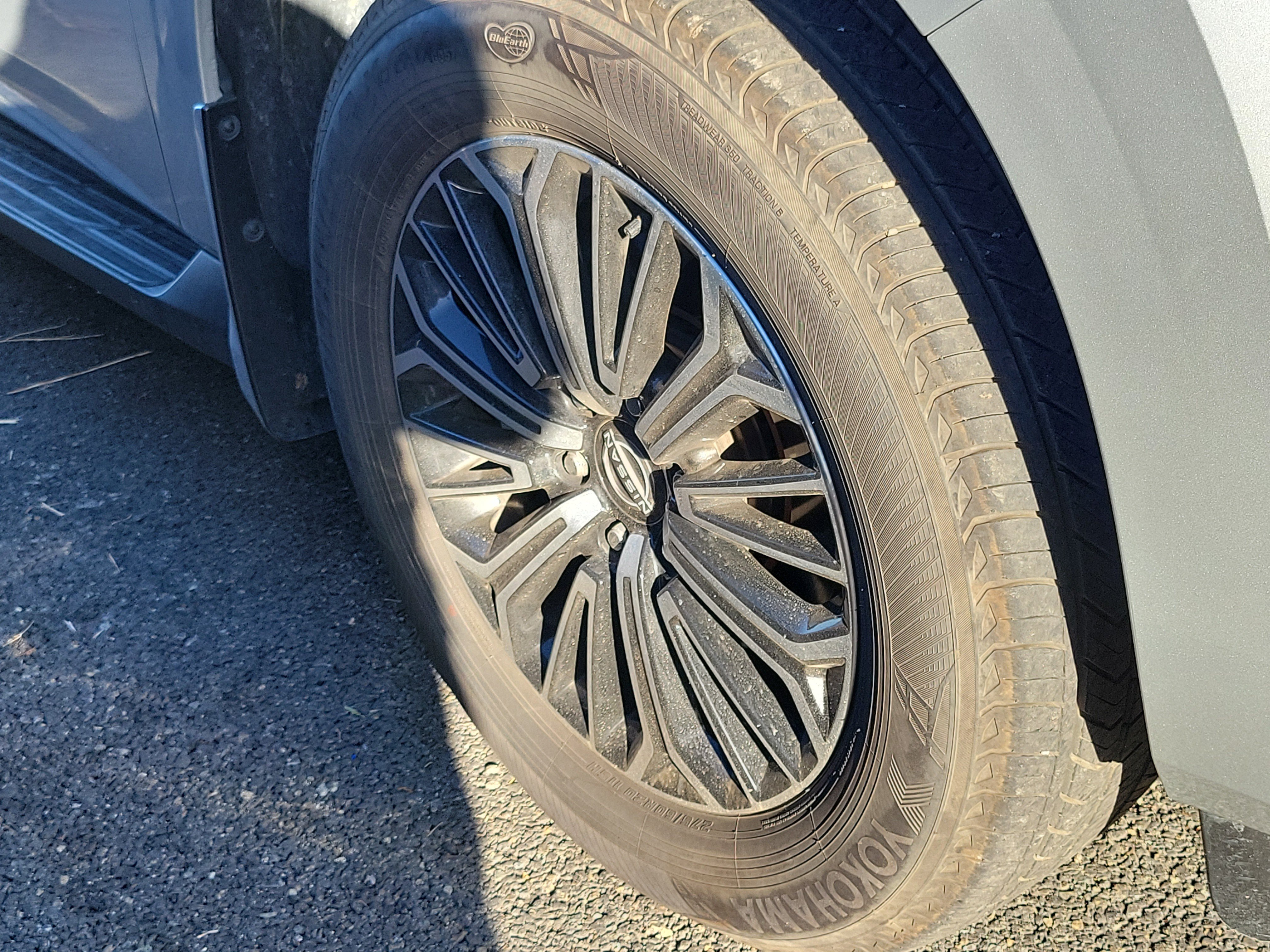 Used 2026 Nissan Armada SL RWD image 4