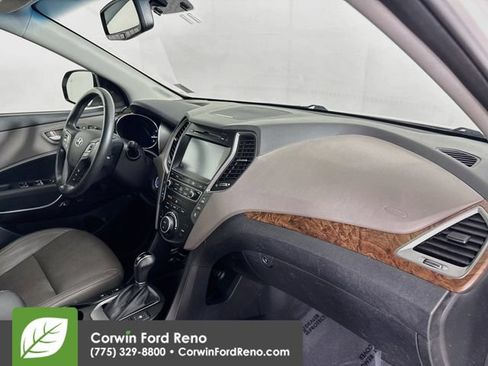 Used 2017 Hyundai Santa Fe Limited AWD/4WD image 32