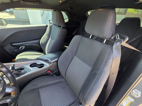 Used 2019 Dodge Challenger SXT w/ Blacktop Package RWD image 26