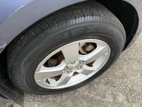 Used 2014 Chevrolet Cruze LT image 13