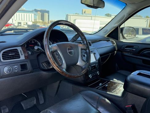 Used 2013 GMC Sierra 1500 Denali image 15