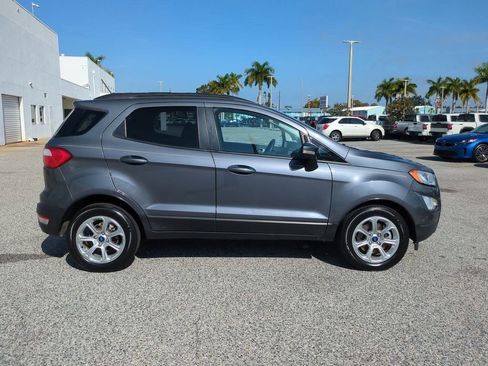 Used 2021 Ford EcoSport SE w/ SE Convenience Package image 4