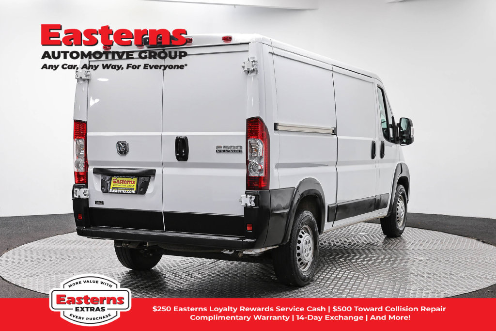 Used 2025 RAM ProMaster 2500 w/ Convenience Group FWD image 6