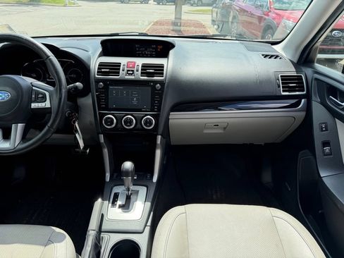 Used 2017 Subaru Forester 2.5i Limited AWD/4WD image 21