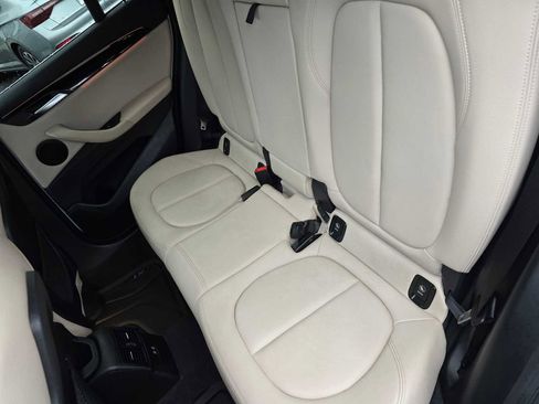 Used 2021 BMW X1 xDrive28i image 19