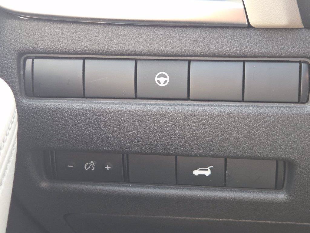Used 2021 Nissan Rogue SV w/ Premium Package AWD/4WD image 11