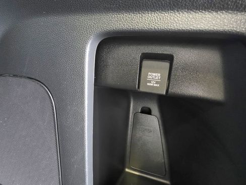 Used 2024 Honda Odyssey EX-L image 12